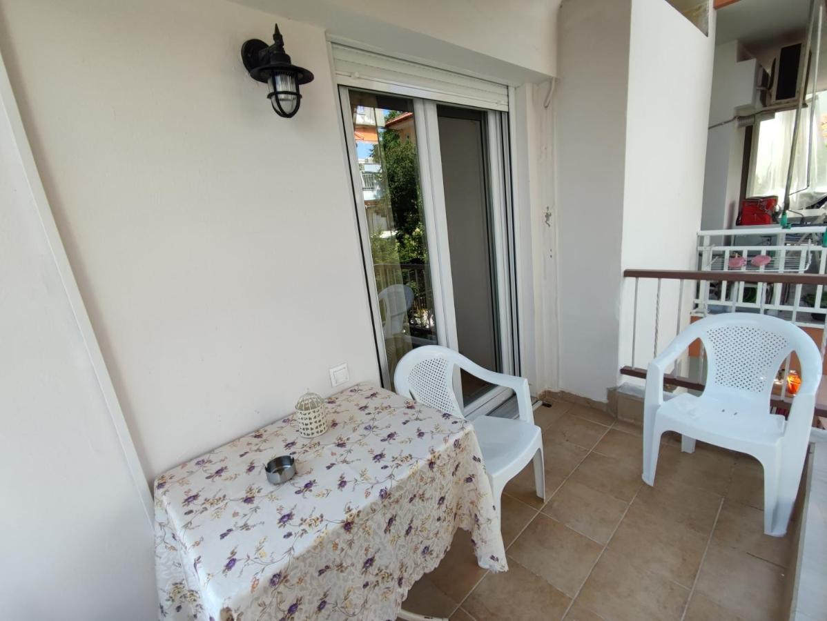 Eirini'S Place Nea Kallikrateia Luaran gambar